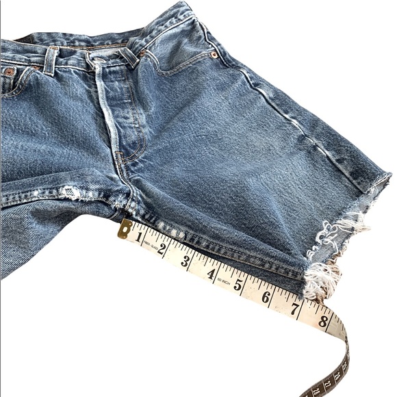 Vintage Levi’s 501 Jean short Cut-Offs - Picture 9 of 11